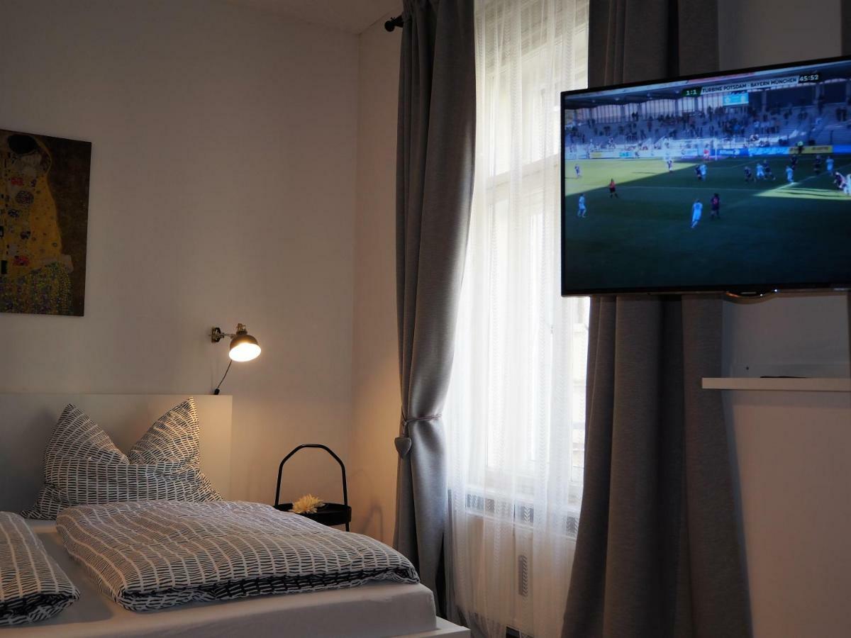 Apstay City Residence Apartments ǀ Free Parking & Self Check-In Graz Exterior photo